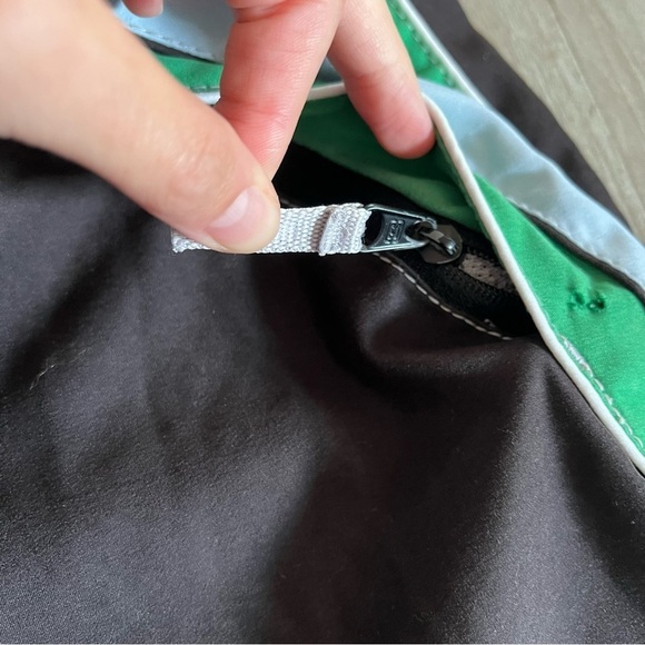 🔥SALE - any 4/$20. Billabong Swim Trunk - Picture 5 of 7